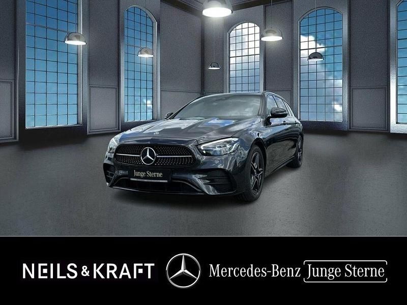 Grau Gebraucht 2023 Mercedes E200 AMG Limousine | 40.450 € (Superpreis) - Bild 1/4