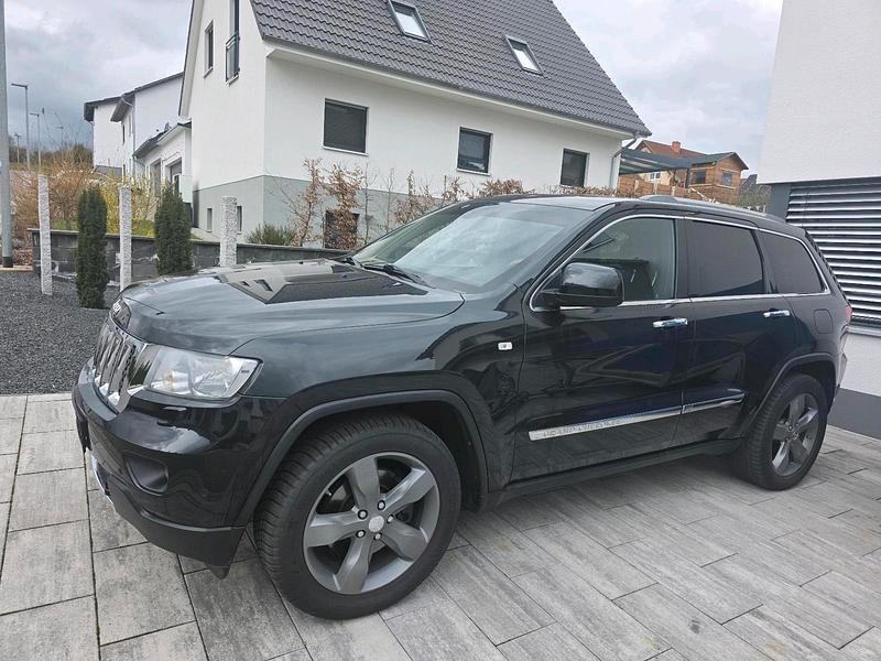 Gebraucht Jeep Grand Cherokee 286 PS (210 kW) 2011 Schwarz SUV