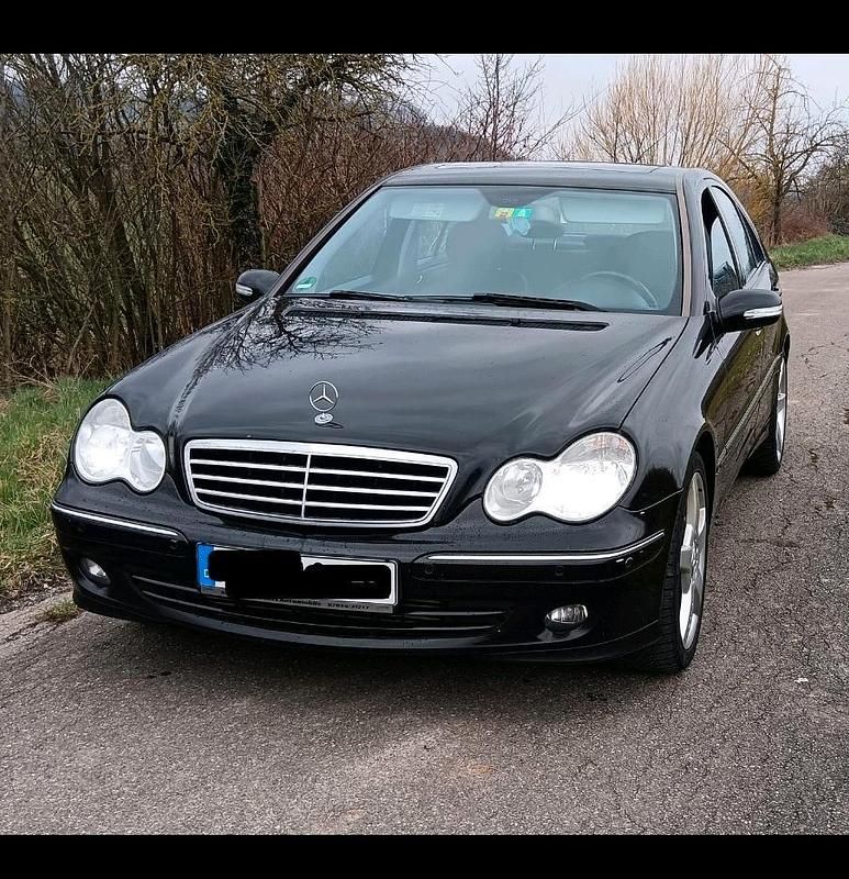 Gebraucht Mercedes C320 224 PS (164 kW) 2006 Schwarz Limousine