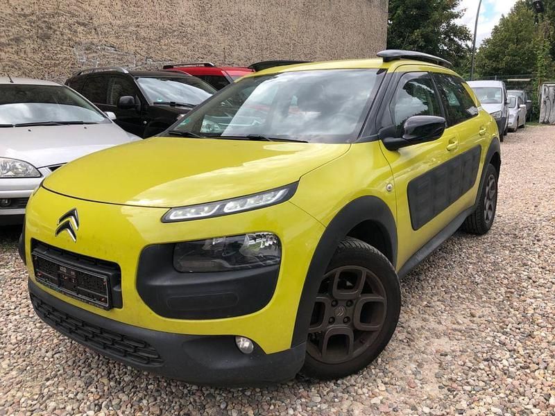 Gelb Gebraucht 2016 Citroën C4 Cactus SELECTION Kleinwagen | 5.950 € (Guter Preis) - Bild 1/4