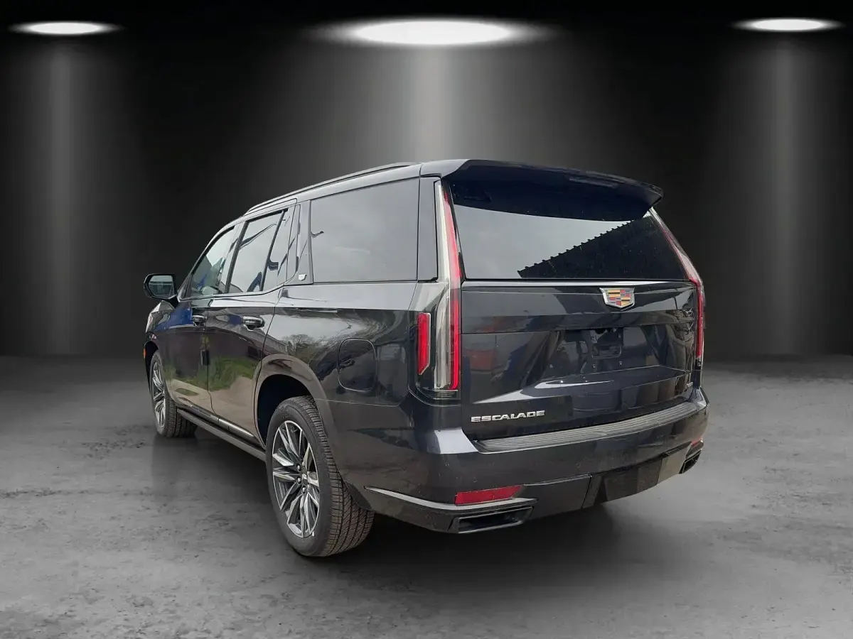 Neu Cadillac Escalade 426 PS (313 kW) 2026 Galactic gray SUV