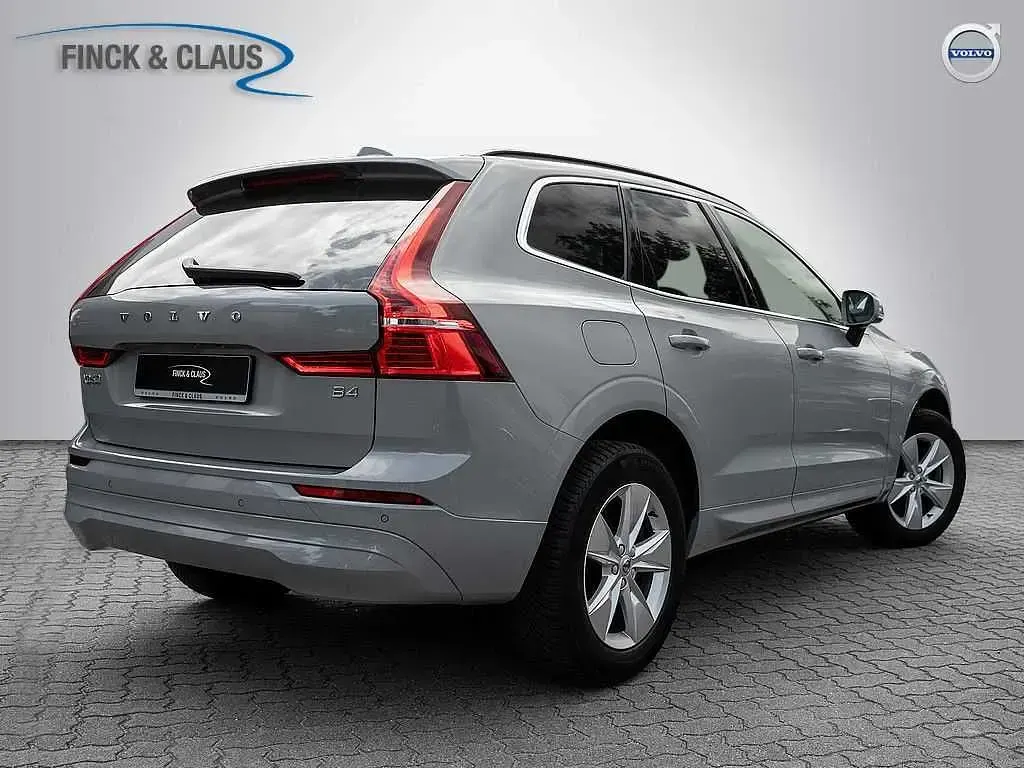 Gebraucht Volvo XC60 145 PS (106 kW) 2023 SUV