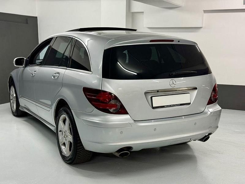 Gebraucht Mercedes R320 224 PS (164 kW) 2006 Silber Van / Kleinbus