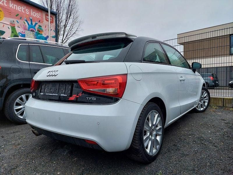 Gebraucht Audi A1 Ambition 122 PS (89 kW) 2012 Weiß Kleinwagen