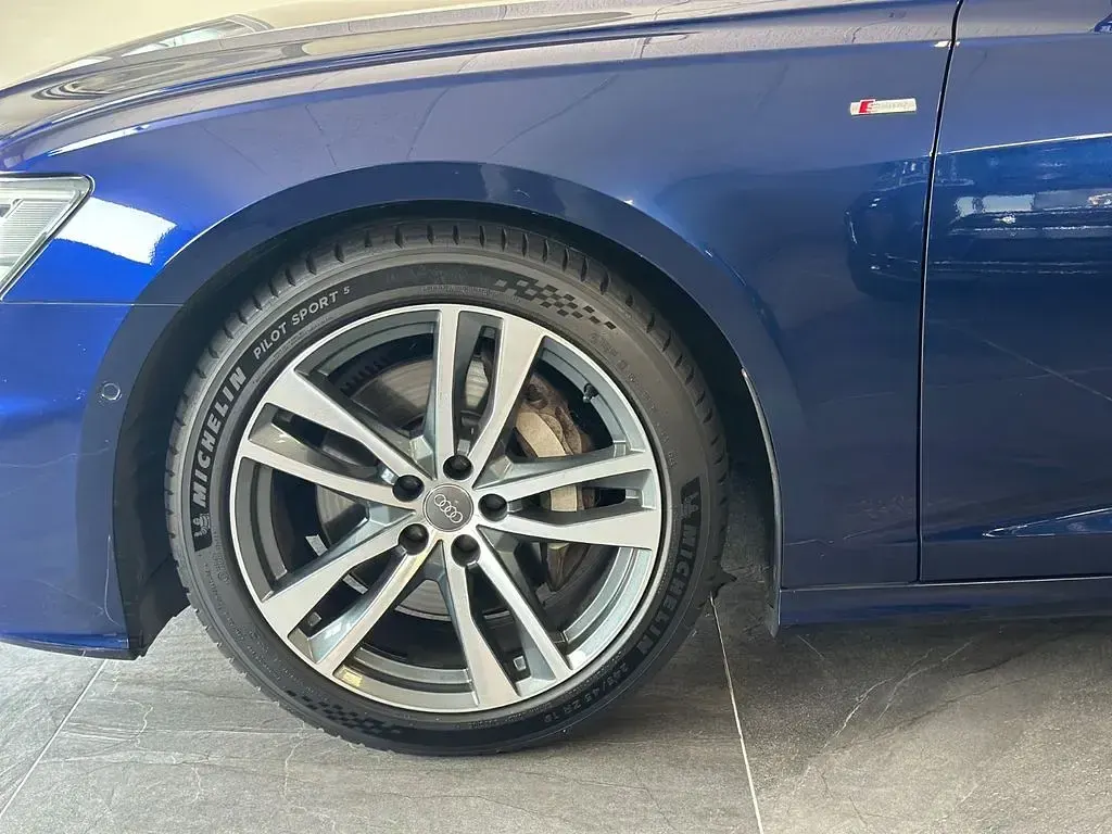 Gebraucht Audi A6 S-line plus 231 PS (169 kW) 2019 Blau Limousine