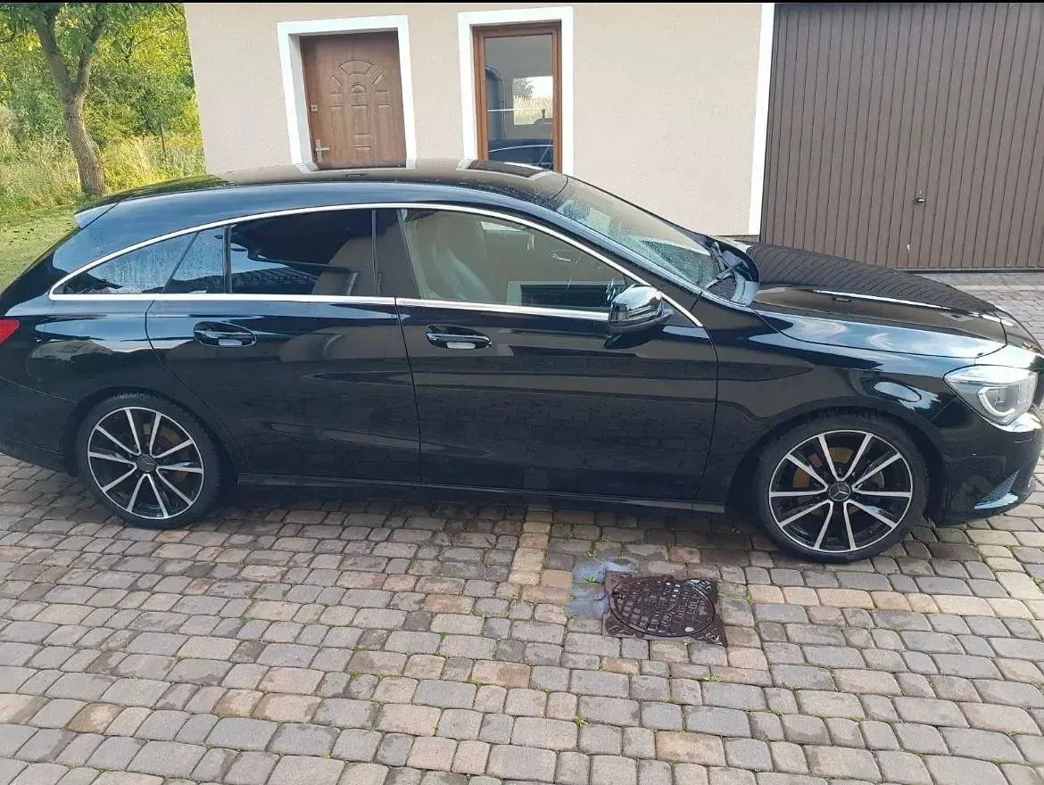 Gebraucht Mercedes CLA220 177 PS (130 kW) 2015 Schwarz Coupé