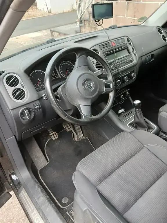 Gebraucht VW Tiguan Trendline 110 PS (80 kW) 2011 Schwarz SUV