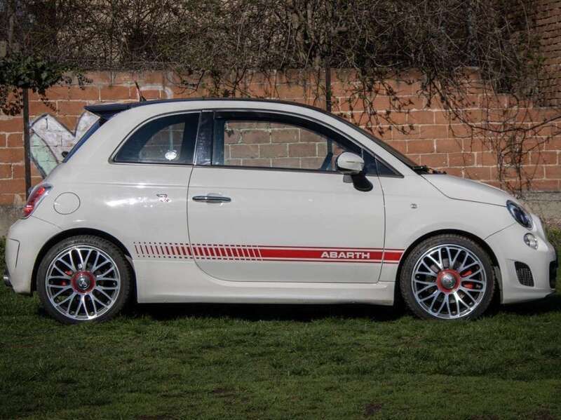 Weiß Gebraucht 2009 Abarth 500 Kleinwagen | 11.000 € (Teuer) - Bild 1/1