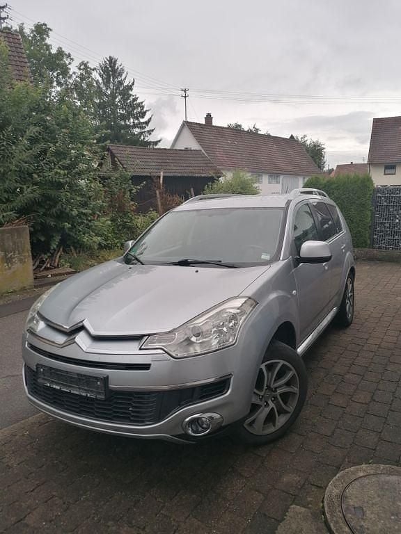 Grau Gebraucht 2009 Citroën C-Crosser Exclusive SUV | 5.000 € (Teuer) - Bild 1/4