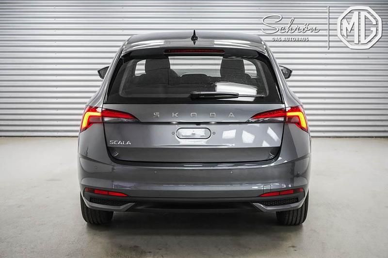 Neu Skoda Scala Selection 116 PS (85 kW) 2025 Kleinwagen