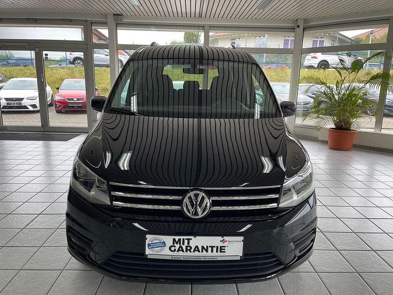 Gebraucht VW Caddy Comfortline 131 PS (96 kW) 2020 Schwarz Van / Kleinbus