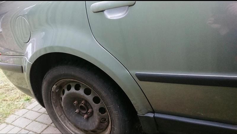 Gebraucht VW Passat 130 PS (95 kW) 2002 Grau Kombi