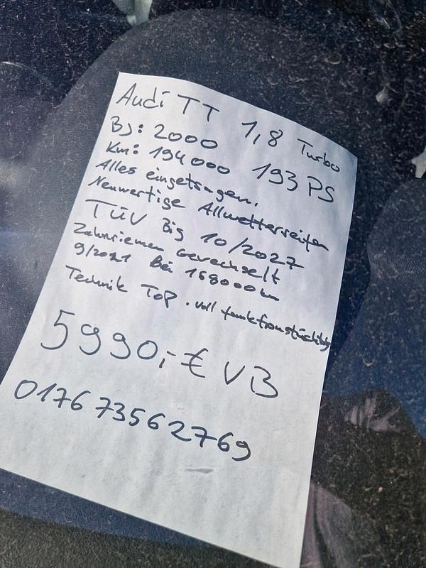 Second-hand Audi TT 193 CP (141 kW) 2000 Albastru Coupe