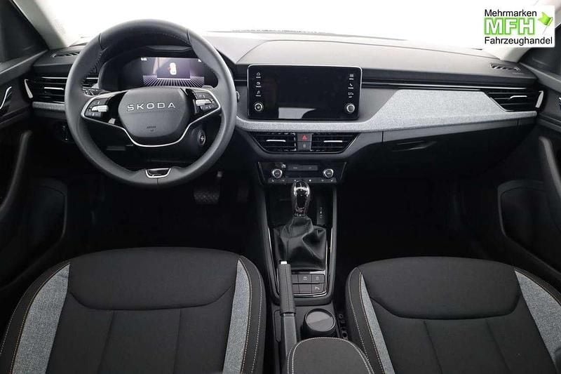 Neu Skoda Kamiq Selection 116 PS (85 kW) 2025 Black magic perleffekt SUV