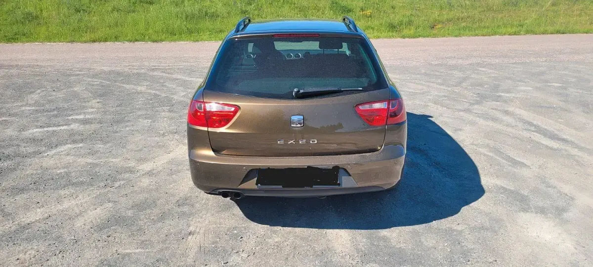 Gebraucht Seat Exeo Reference 120 PS (88 kW) 2011 Braun Kombi