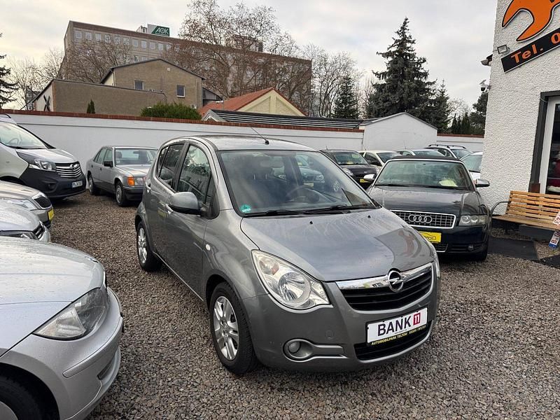Gebraucht Opel Agila Edition 94 PS (69 kW) 2012 Meteoritgrau m2 Kleinwagen