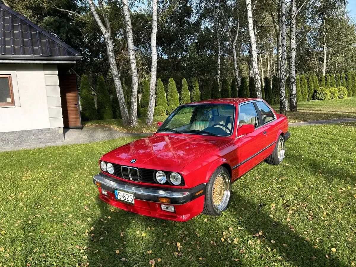 Gebraucht BMW 325 172 PS (126 kW) 1987 Rot Coupé