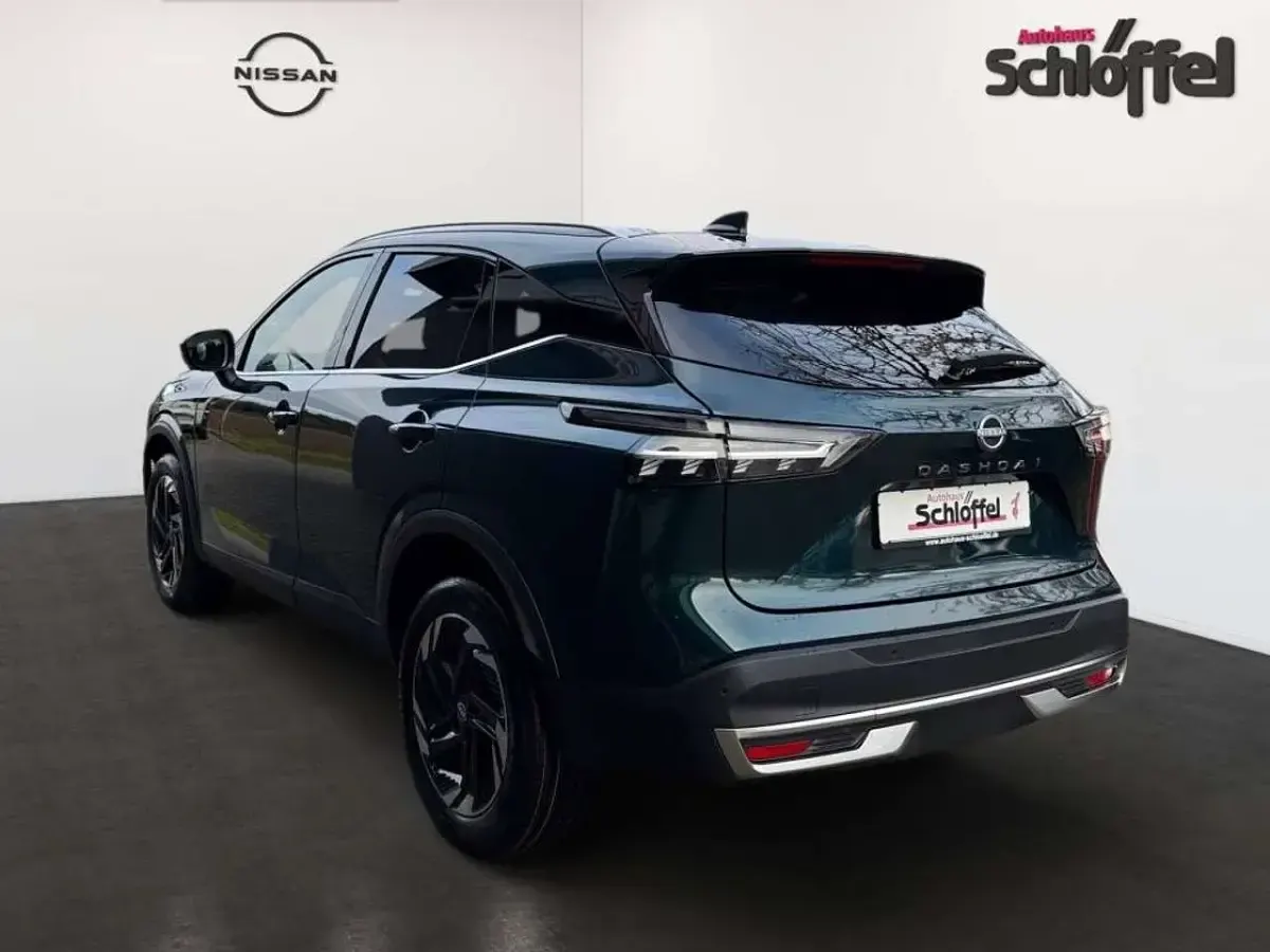 Neu Nissan Qashqai 158 PS (116 kW) 2026 Dark green SUV