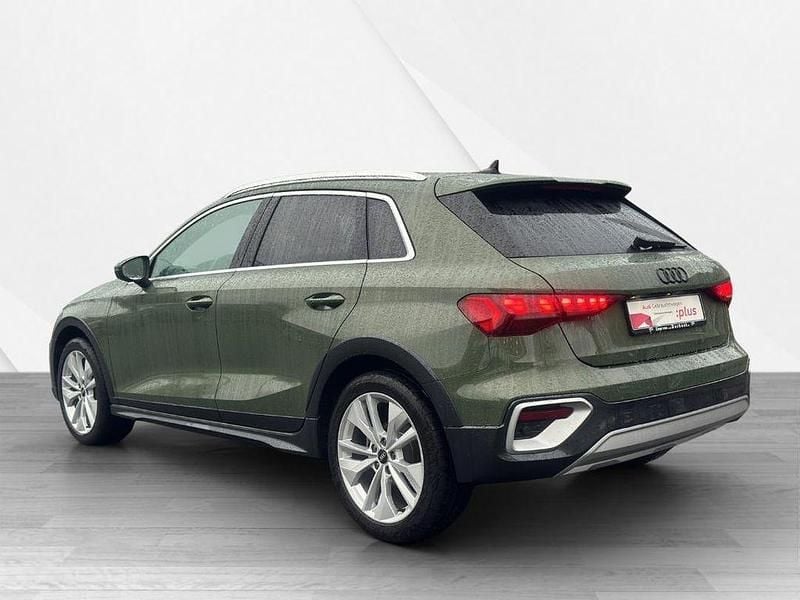 Gebraucht Audi A3 150 PS (110 kW) 2025 Grün Limousine