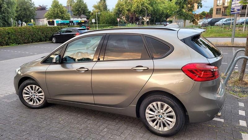 Second-hand BMW 218 Performance 150 CP (110 kW) 2016 Monovolum