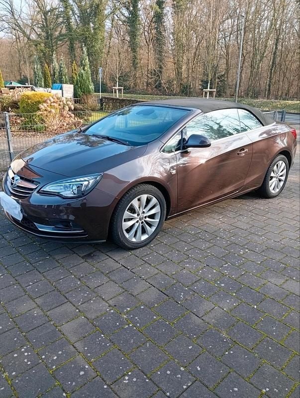Gebraucht Opel Cascada Eco 140 PS (102 kW) 2016 Braun Cabrio