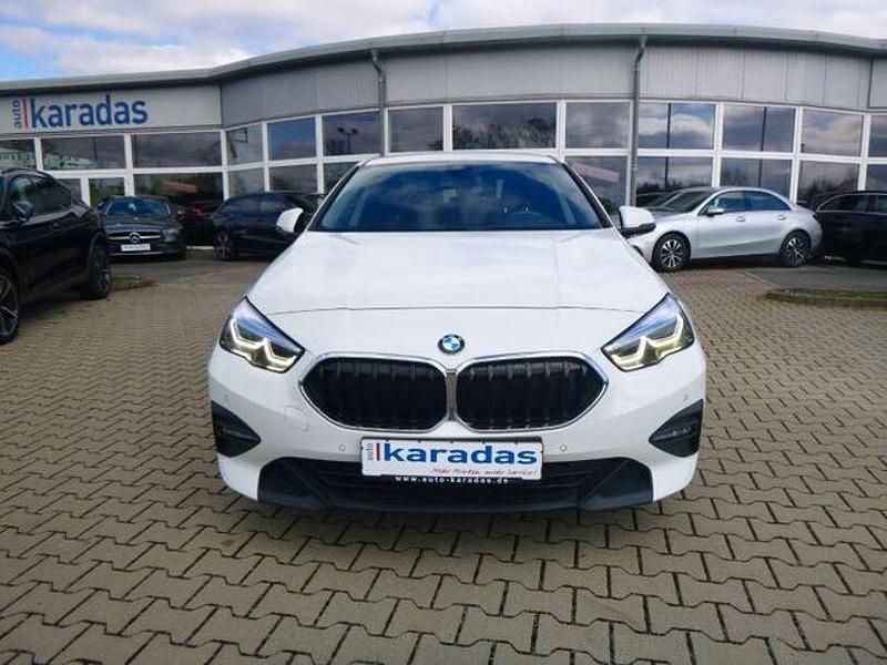 Gebraucht BMW 218 Performance 150 PS (110 kW) 2021 Alpinweiss iii Coupé