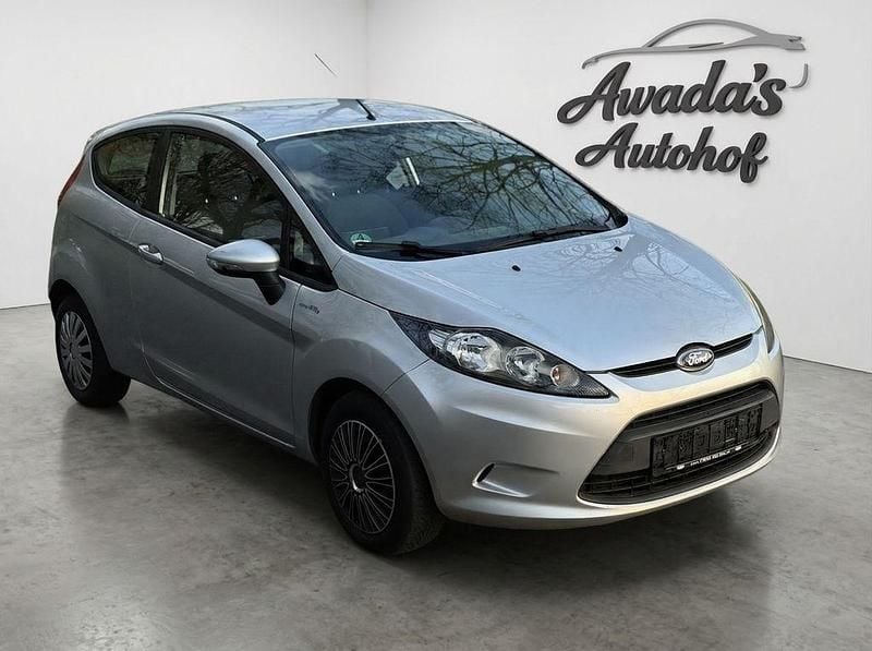 Gebraucht Ford Fiesta Trend 69 PS (50 kW) 2011 Silber Kleinwagen