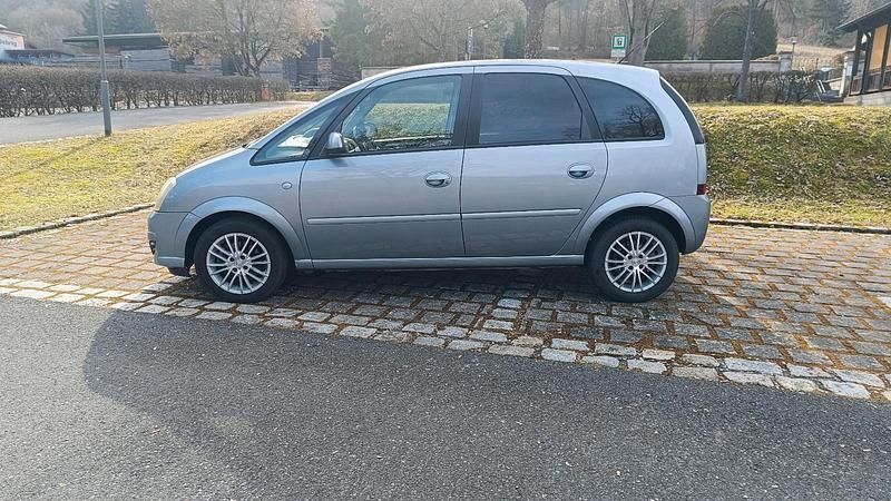 Gebraucht Opel Meriva 105 PS (77 kW) 2007 Andere farben Van / Kleinbus