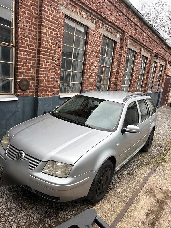 Gebraucht VW Bora 103 PS (75 kW) 2003 Silber Kombi