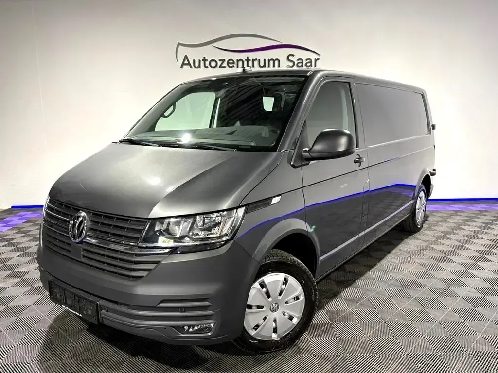 Używany VW Transporter 150 KM (110 kW) 2022 Szary Van