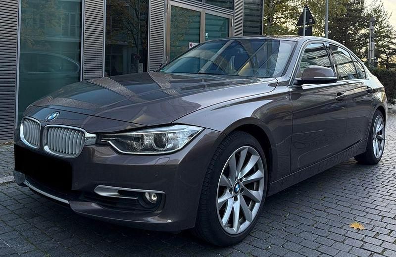 Gebraucht 2013 BMW 320 Comfort Edition Limousine | 13.999 € (Fairer Preis) - Bild 1/4