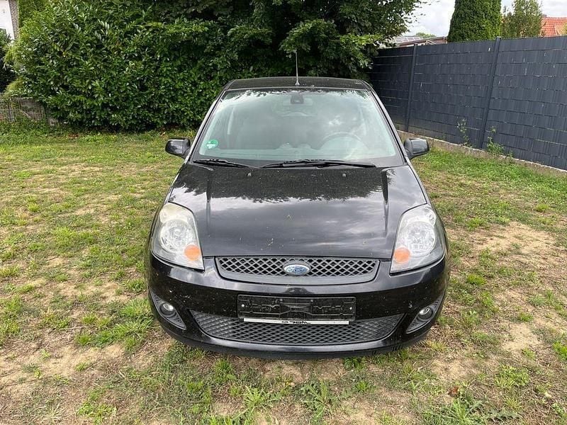 Schwarz Gebraucht 2006 Ford Fiesta Kleinwagen | 590 € (Superpreis) - Bild 1/4