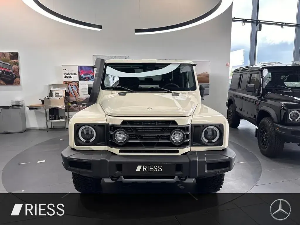 Gebraucht Ineos Grenadier 249 PS (183 kW) 2026 Scottish white SUV