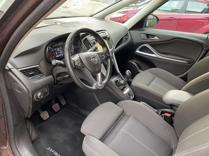 Gebraucht Opel Zafira Tourer 140 PS (102 kW) 2018 Braun Van / Kleinbus