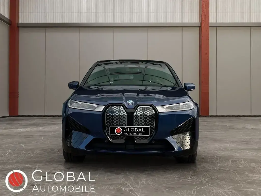 Gebraucht BMW iX Performance 384 kW (523 PS) 2023 Blau SUV