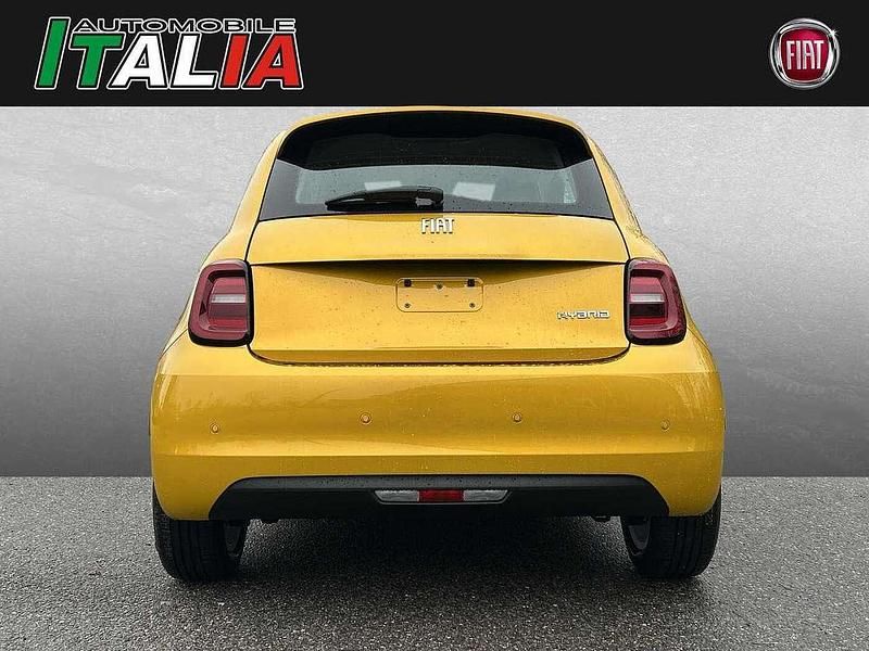 Neu Fiat 500 65 PS (47 kW) 2026 Gelb Limousine