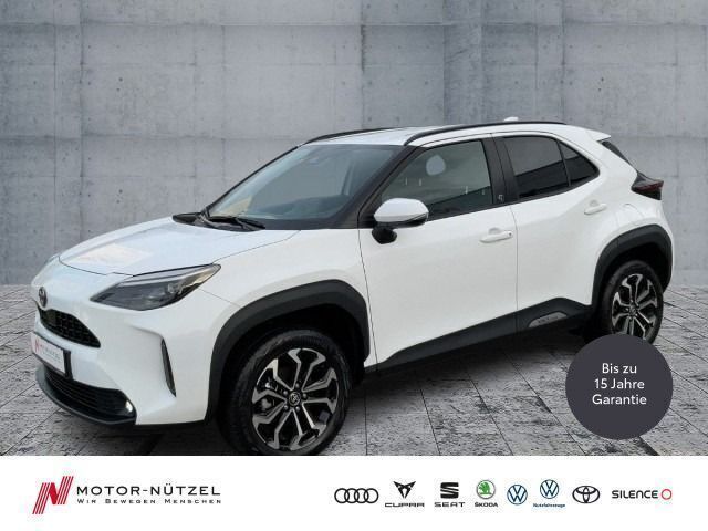 Super white 2 Gebraucht 2024 Toyota Yaris Cross Team SUV | 25.430 € (Guter Preis) - Bild 1/4