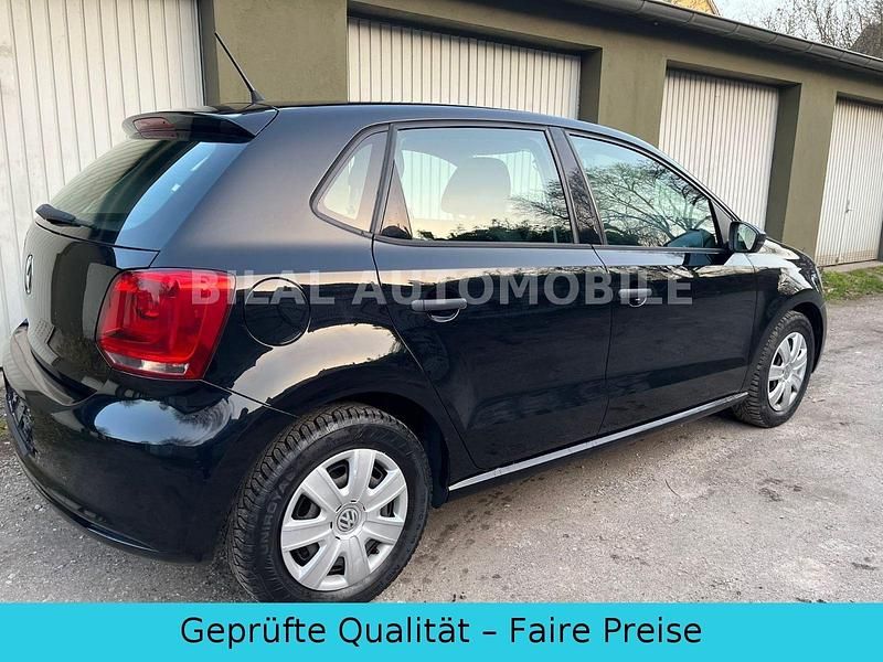 Gebraucht VW Polo Trendline 60 PS (44 kW) 2012 Schwarz Kleinwagen