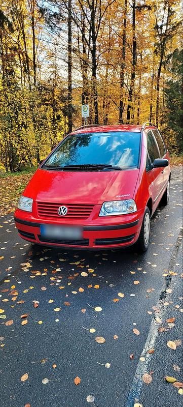 Rot Gebraucht 2000 VW Sharan Family Van / Kleinbus | 900 € (Superpreis) - Bild 1/4