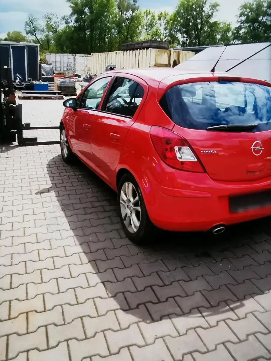 Gebraucht Opel Corsa 69 PS (50 kW) 2009 Rot Kleinwagen