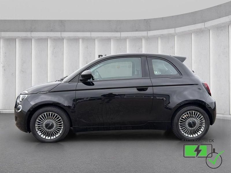 Gebraucht Fiat 500e Icon 86 kW (118 PS) 2022 Schwarz Kleinwagen