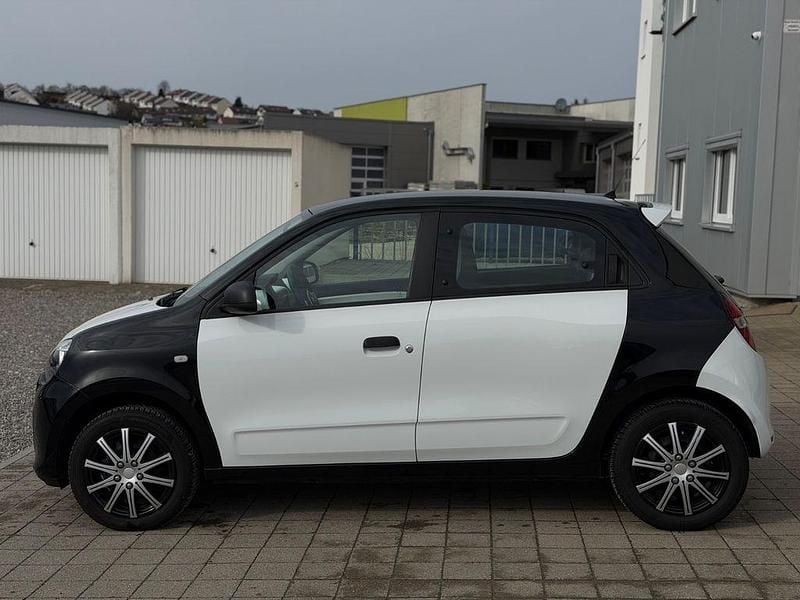 Gebraucht Renault Twingo Dynamique 71 PS (52 kW) 2016 Schwarz Kleinwagen
