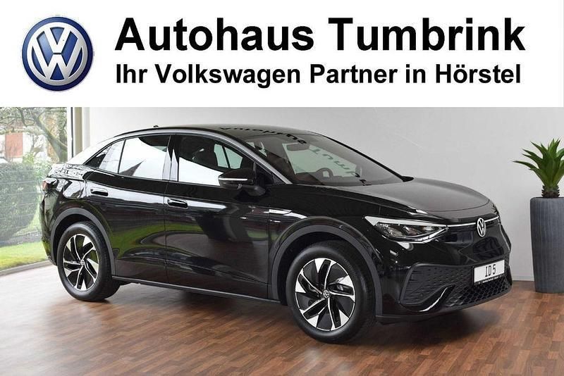 Grenadillschwarz metallic Gebraucht 2023 VW ID.5 Pro Performance SUV | 45.980 € (Teuer) - Bild 1/4