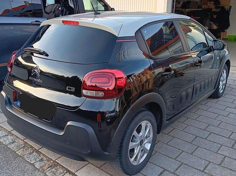 Gebraucht Citroën C3 PureTech 83 PS (61 kW) 2018 Schwarz Kleinwagen