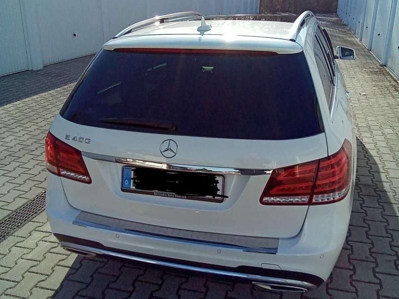 Second-hand Mercedes E400 Avantgarde 333 CP (244 kW) 2013 Alb Break