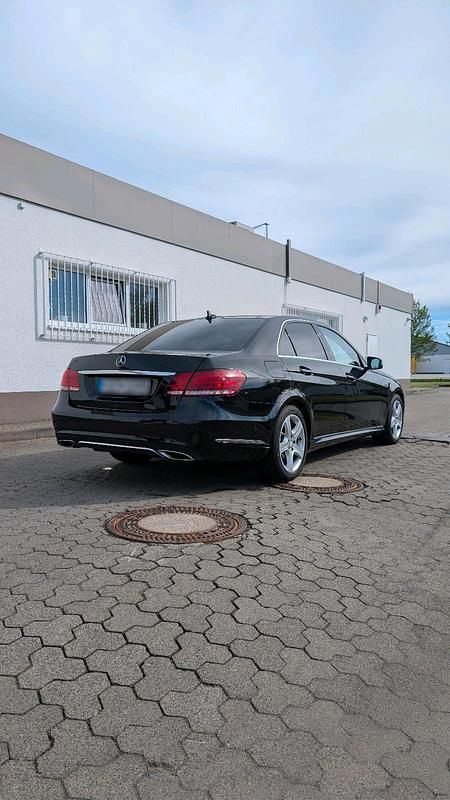 Usata Mercedes E350 252 CV (185 kW) 2013 Nero Berlina