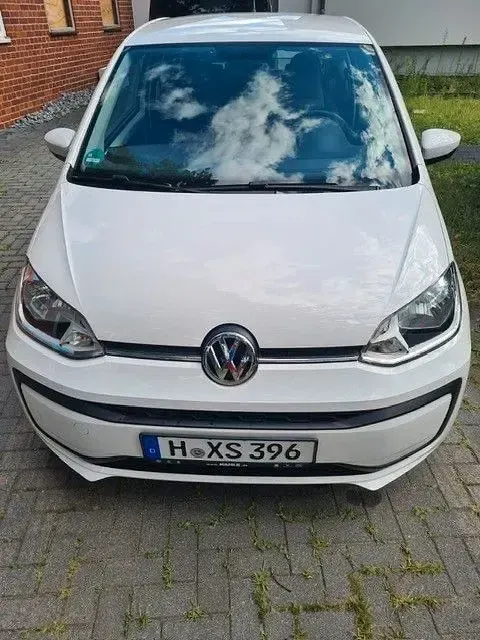 Gebraucht VW up! move up! 60 PS (44 kW) 2019 Weiß Kleinwagen