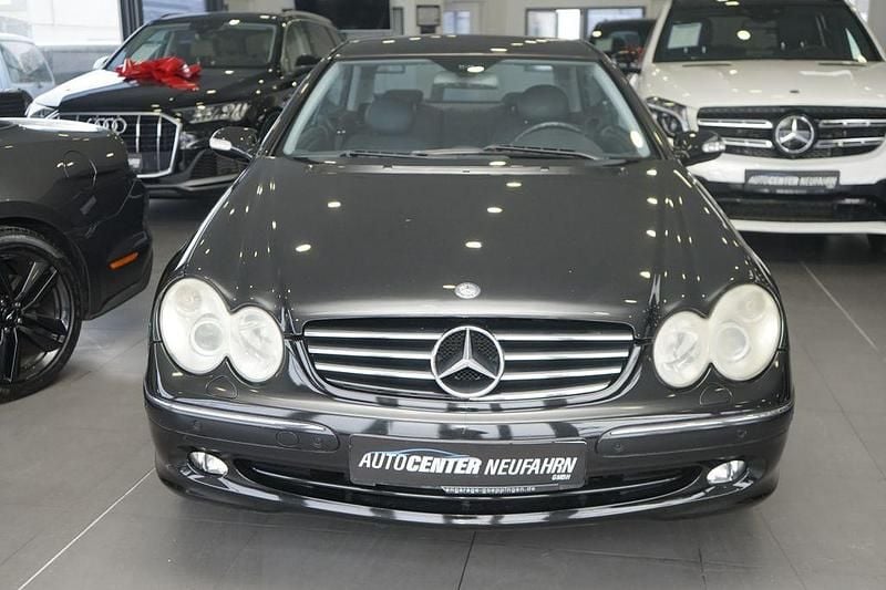 Gebraucht Mercedes CLK270 170 PS (125 kW) 2004 Obsidianschwarz  metalliclack Coupé