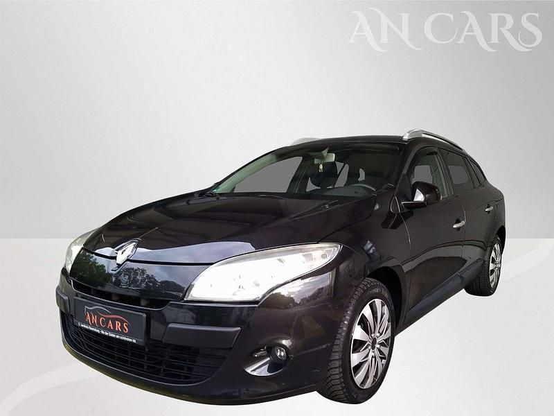 Perlmuttschwarz (nv676) Gebraucht 2009 Renault Mégane GrandTour Kombi | 2.200 € (Guter Preis) - Bild 1/4