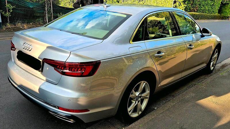Second-hand Audi A4 Design 190 CP (139 kW) 2019 Gri Berlinǎ